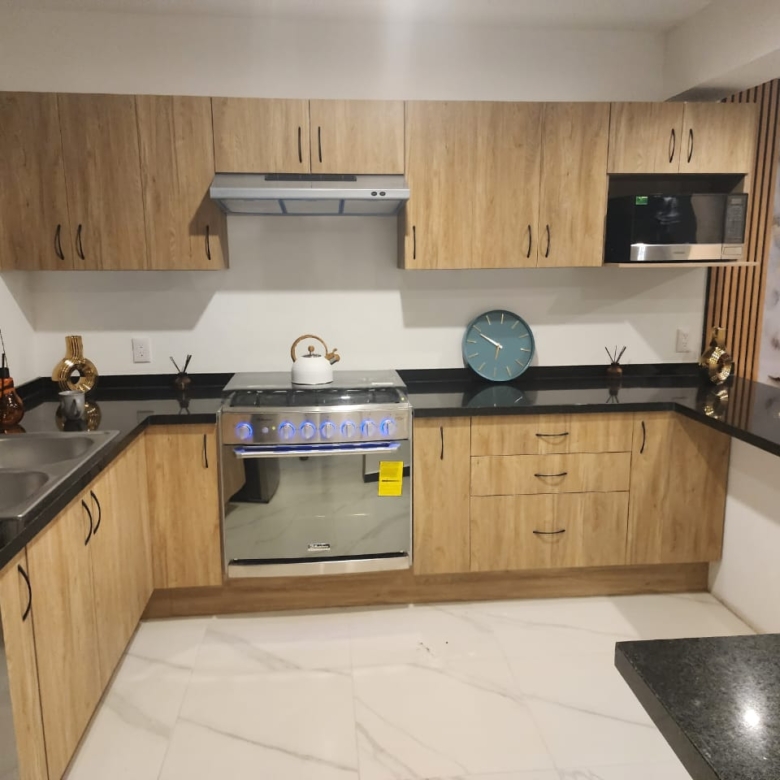 780