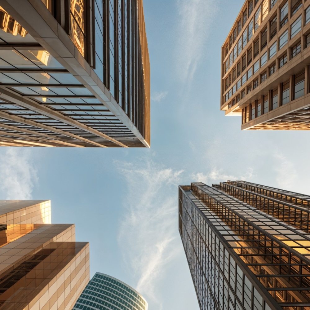 maravilla-arquitectonica-una-vista-de-angulo-bajo-de-los-rascacielos